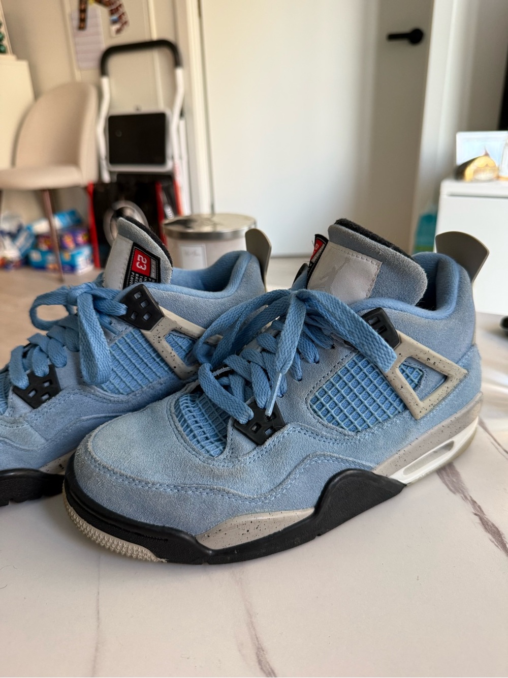 Nike unisex Air Jordan 4 Retro Low - Light Blue and Black
